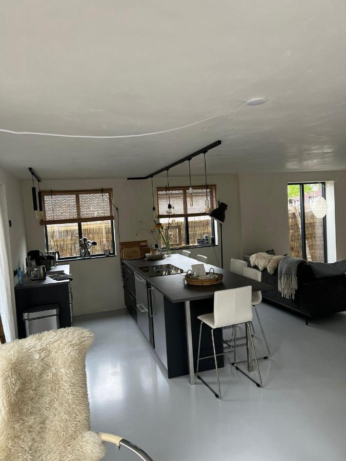 Appartementen Zer En Loft In Centrum 베르겐 외부 사진